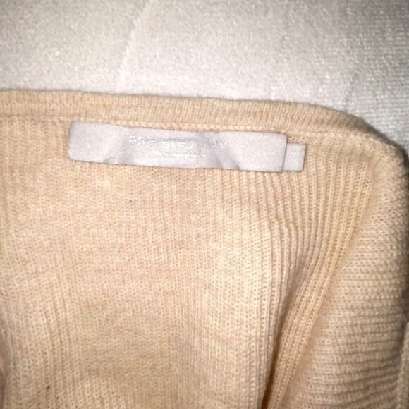 One Grey Day LA RIbbed Cream Button Down Tank Top Size XS - Picture 5 of 5